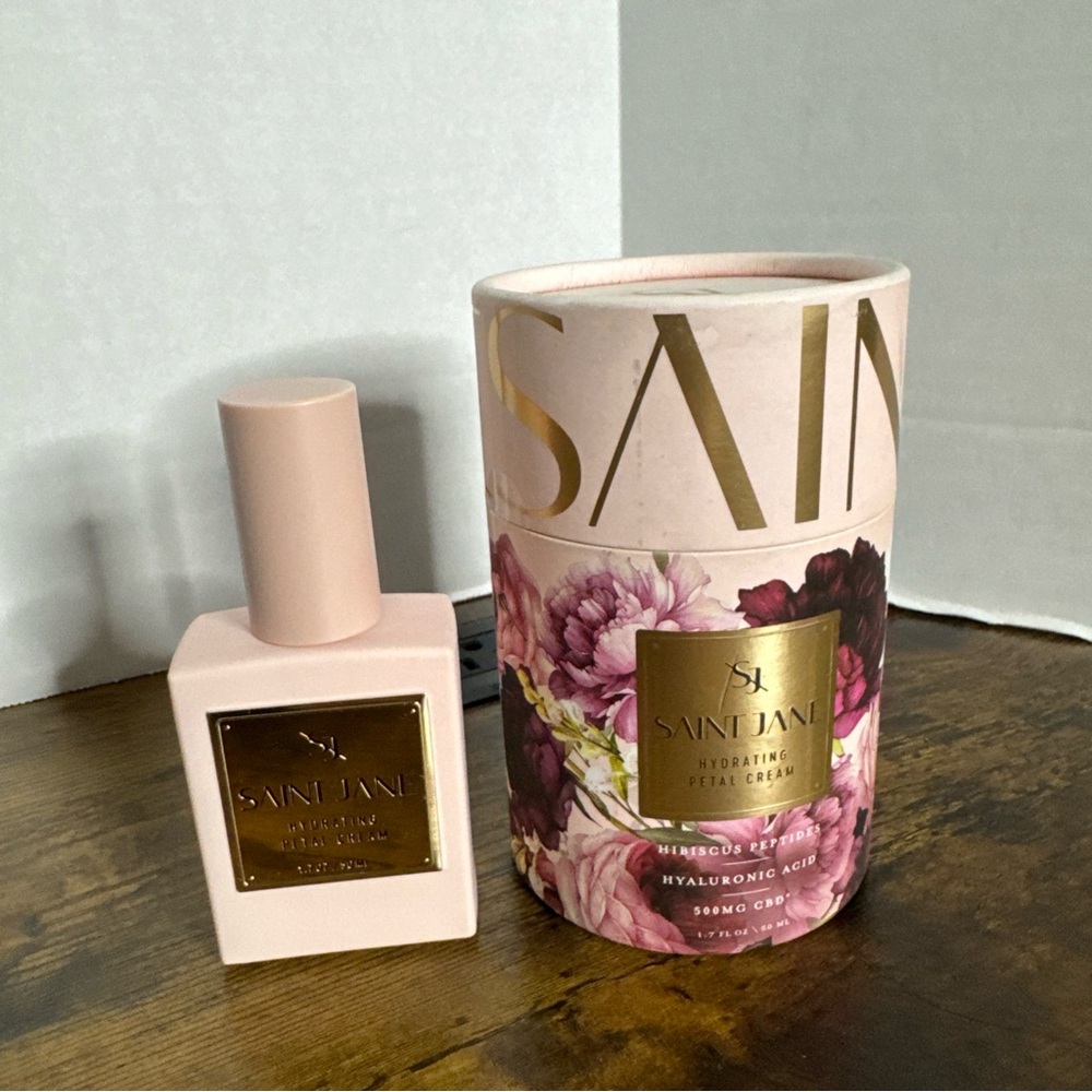 SAINT JANE - Hydrating Petal Cream - 50 ml / 1.7 fl oz. ( Round Box ) New. - Picture 5 of 8